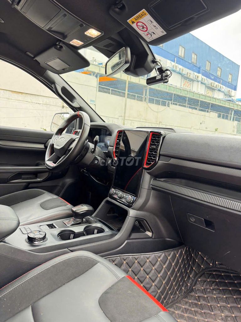 Ford Ranger Raptor 2024 - 1900 km. Mua bán Ô tô tại Thành phố Thủ Đức Tp Hồ Chí Minh được đăng bởi Trần Hoàng Long hình 8