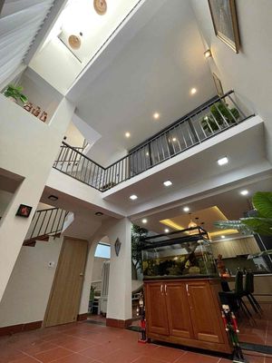 Nhà phố 63 m² · 4 PN · Ngủ Hành Sơn