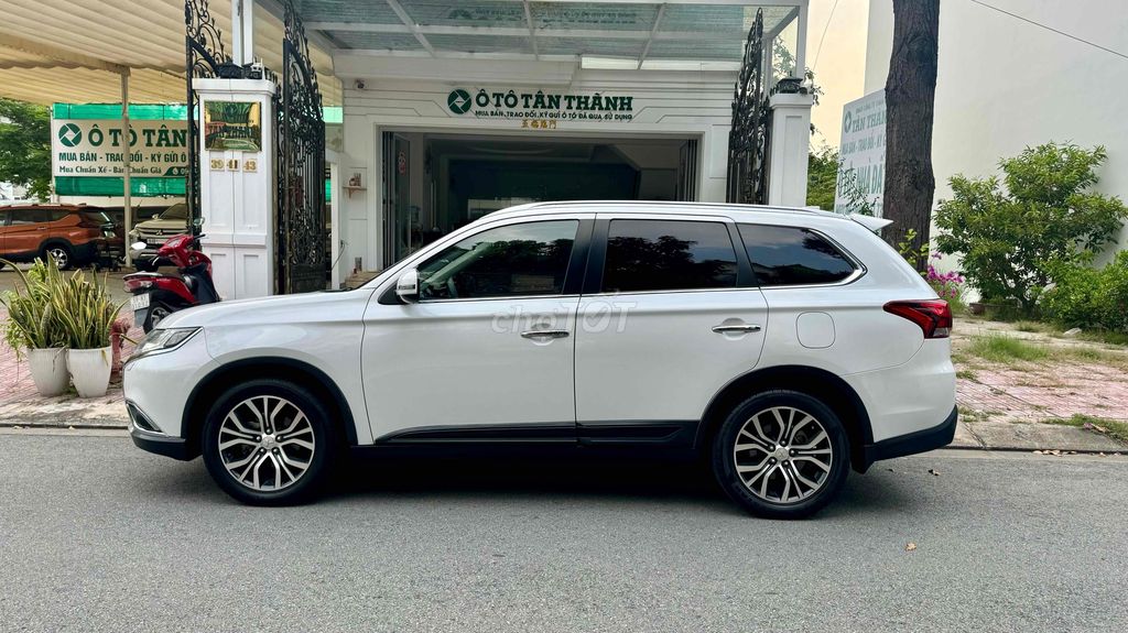 Mitsubishi Outlander 2019 2.0 CVT Premium - 92000. Mua bán Ô tô tại Huyện Bình Chánh Tp Hồ Chí Minh được đăng bởi TAN THANH AUTO hình 5