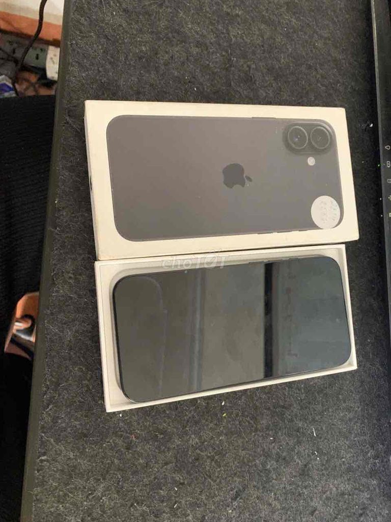 iPhone 16 Plus 256GB Đen, Bản Quốc Tế. Mua bán Điện thoại tại Quận Cầu Giấy Hà Nội được đăng bởi Long blue 9x hình 1