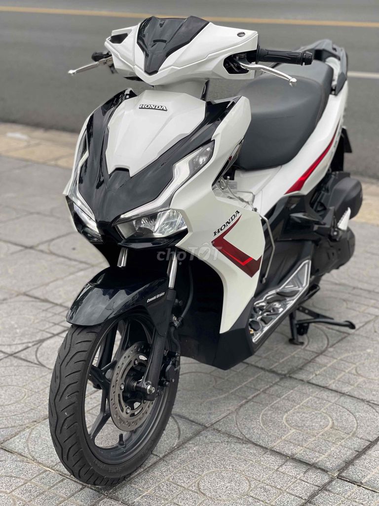 Bán xe AB 125 2021 màu trắng đen xe zin sạch đẹp. Mua bán Xe máy tại Thành phố Vũng Tàu Bà Rịa - Vũng Tàu được đăng bởi Bảo Gia hình 3