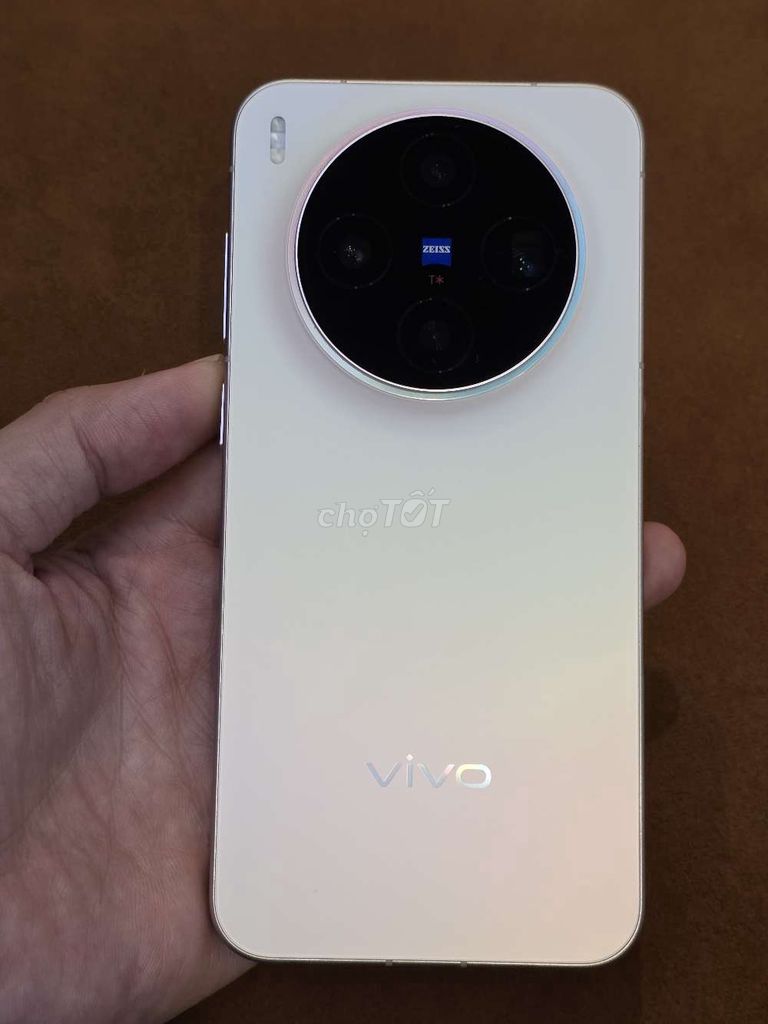Vivo X300 Hồng đa sắc chính hãng. Mua bán Điện thoại tại Quận 6 Tp Hồ Chí Minh được đăng bởi Nguyễn Quân hình 1