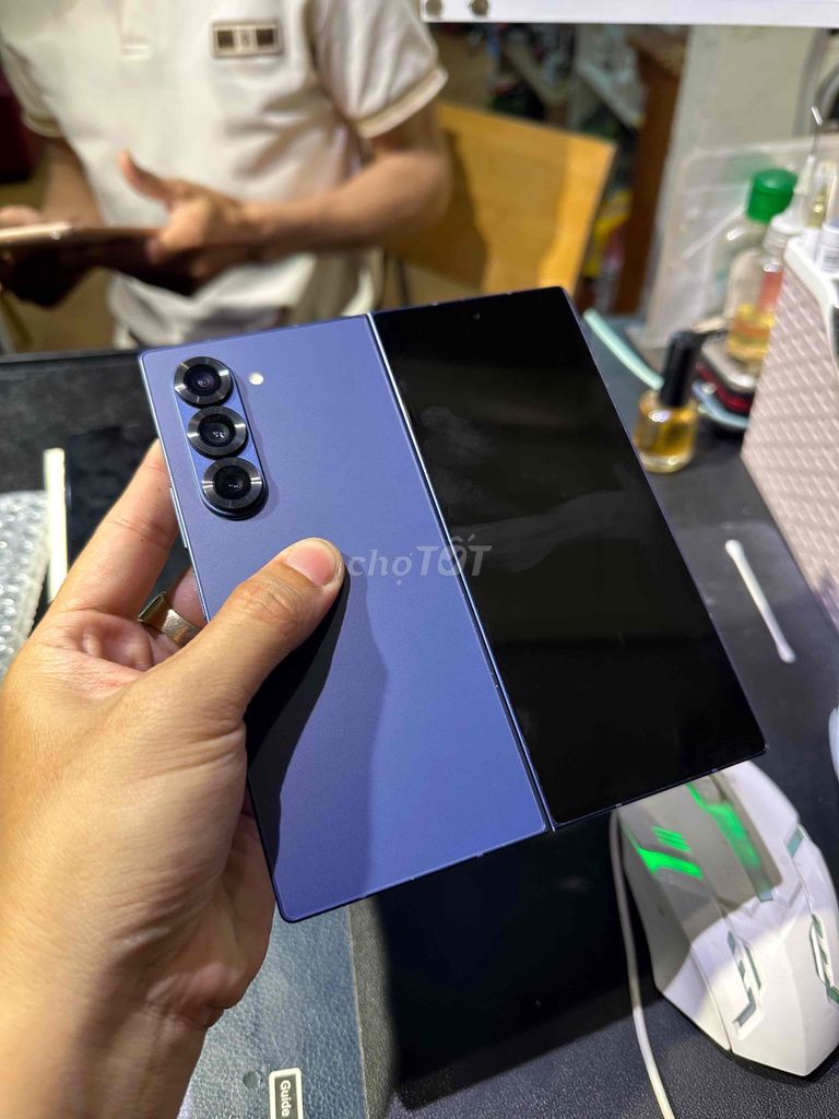Samsung Fold 6 512GB SSVN bao zin nguyên. Mua bán Điện thoại tại Thành phố Thủ Đức Tp Hồ Chí Minh được đăng bởi Minh Sang Store Góp Bao Nợ Xấu hình 1