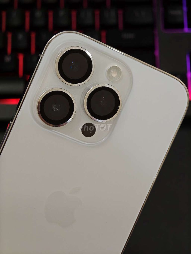 Apple iPhone 14 Pro 256GB Bạc 99%. Mua bán Điện thoại tại Quận Ninh Kiều Cần Thơ được đăng bởi Nguyễn Toàn hình 1