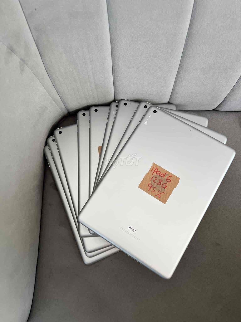 Trả Góp - Cà Thẻ Gen 6 32/128Gb 4G/wifi Siêu Rẻeee. Mua bán Máy tính bảng tại Quận 1 Tp Hồ Chí Minh được đăng bởi Lư Quốc Thông hình 2