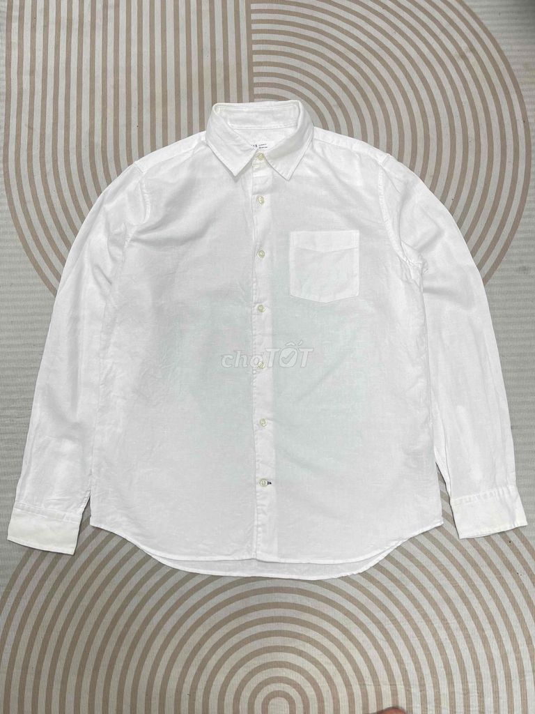 Sơ mi Gap size S Số đo: vai 44, ngực 55, dài 72 Gi. Mua bán Quần áo tại Quận Cầu Giấy Hà Nội được đăng bởi Chất Secondhand hình 1