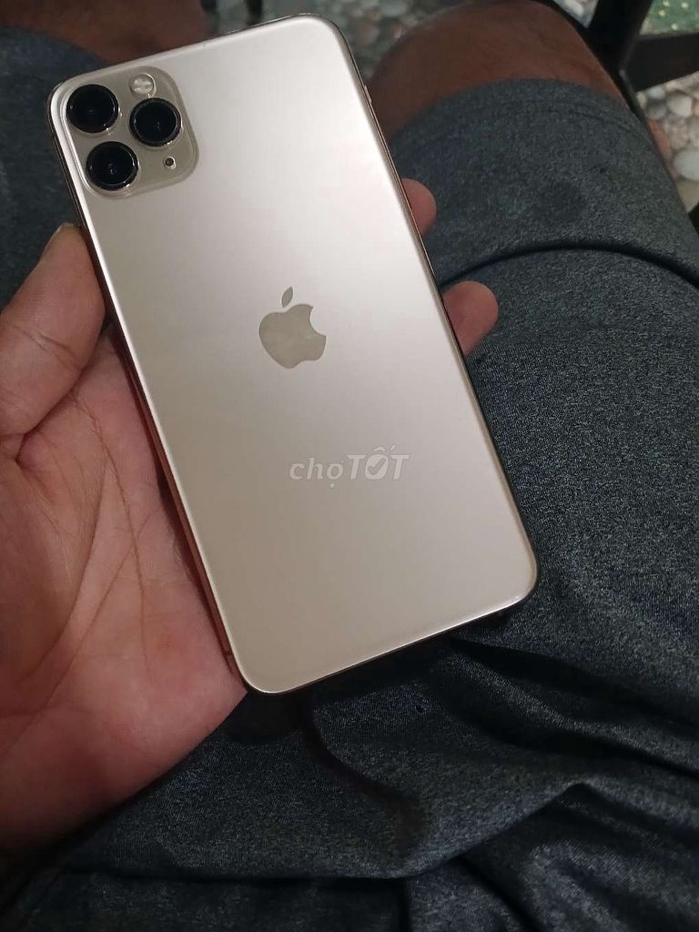 IPhone 11 Promax gold 256gb quốc tế. Mua bán Điện thoại tại Quận Bình Tân Tp Hồ Chí Minh được đăng bởi V I N H hình 4