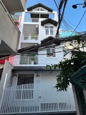 Rent · 3 bd · 50 м² · Quận 10, ул. Đường Ðiện Biên Phủ