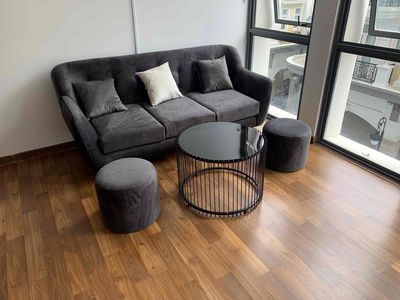BỘ SOFA BĂNG 1M8 Kèm Bàn lồng chim Kính 5.500.000. Mua bán Bàn ghế tại Quận 7 Tp Hồ Chí Minh được đăng bởi SOFA SÀI GÒN