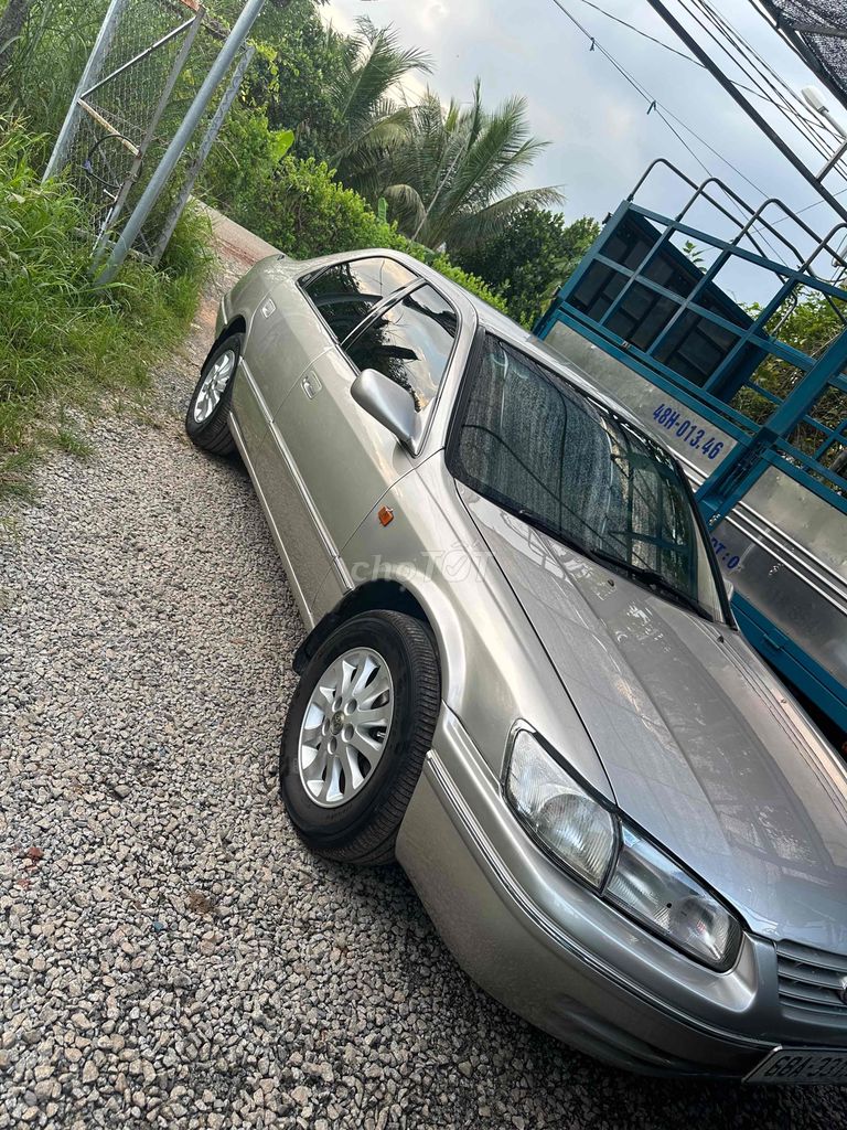 Toyota Camry 2000 GLi 2.2 - 124884 km