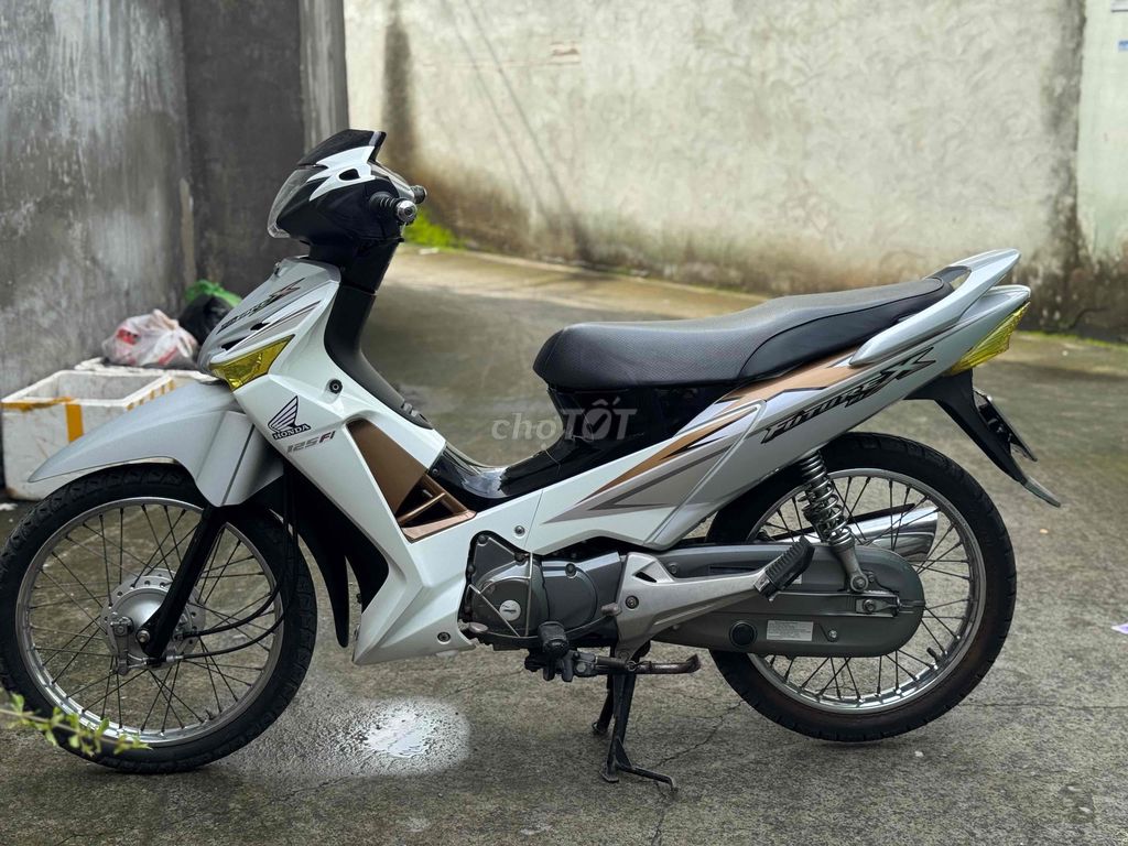 Future 125 X 2010 xăng cơ 9 chủ. Mua bán Xe máy tại Huyện Hóc Môn Tp Hồ Chí Minh được đăng bởi Trung hình 2