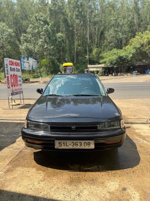Honda Accord 2.0 Đen