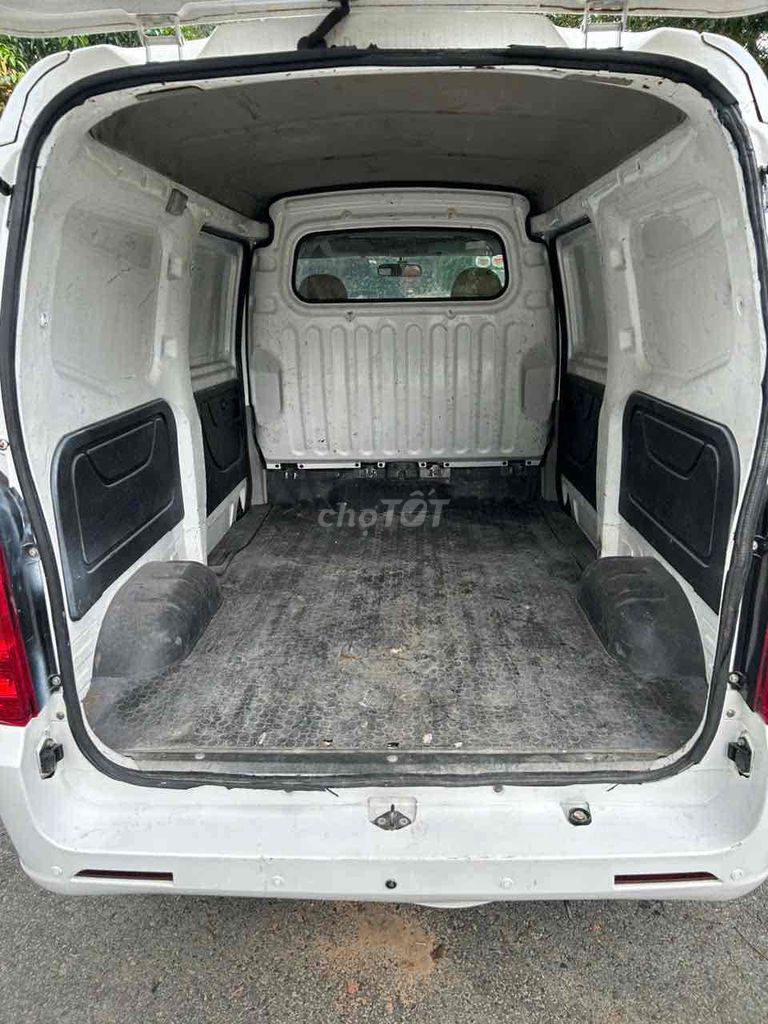 Tải Van 2 chỗ. thùng dài 2m20. đời 2023. 945kg. Mua bán Xe tải, xe ben tại Thành phố Dĩ An Bình Dương được đăng bởi Tuan hình 8