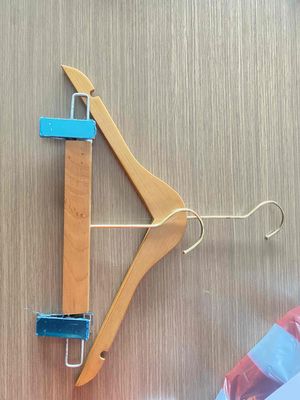 Móc áo gỗ. Mua bán Nội thất, đồ gia dụng khác tại Quận Hải Châu Đà Nẵng được đăng bởi GIẶT SẤY THẢO NGUYÊN