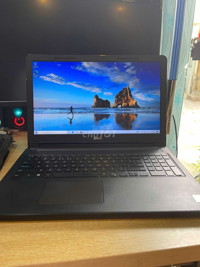 Laprop Dell Core i5-8th 8GB/128GB Màn 15.6inch FHD. Mua bán Laptop tại Quận Gò Vấp Tp Hồ Chí Minh được đăng bởi Vi Tính Kim Trân hình 1