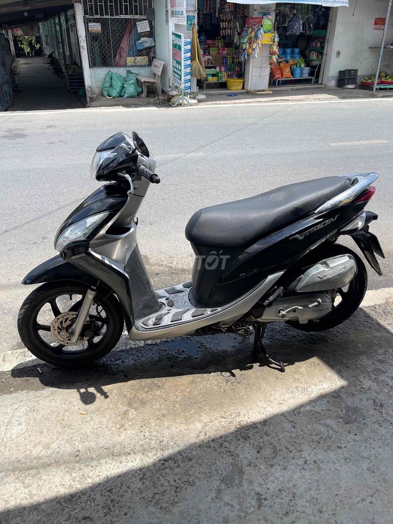 Honda Vision 2015 biển 65 máy zin êm ngây chủ. Mua bán Xe máy tại Quận Cái Răng Cần Thơ được đăng bởi Cầm Đồ Minh Tấn hình 2