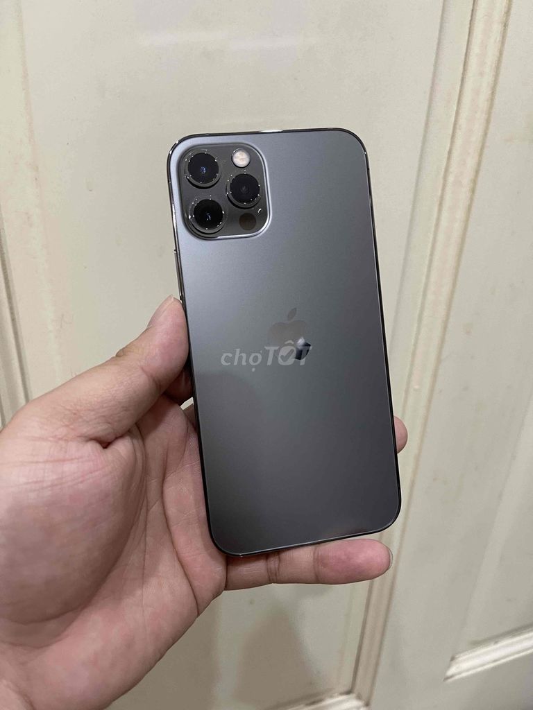 iPhone 12 Pro 256G Quốc Tế Zin Đét Full Zin Pin 95. Mua bán Điện thoại tại Quận Phú Nhuận Tp Hồ Chí Minh được đăng bởi Minh hình 1