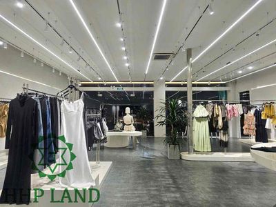 Cho thuê mặt bằng mặt tiền Phạm Văn Thuận ngang 10m. Cho thuê văn phòng, mặt bằng kinh doanh tại Thành phố Biên Hòa Đồng Nai được đăng bởi Hà Thị Thanh Hương