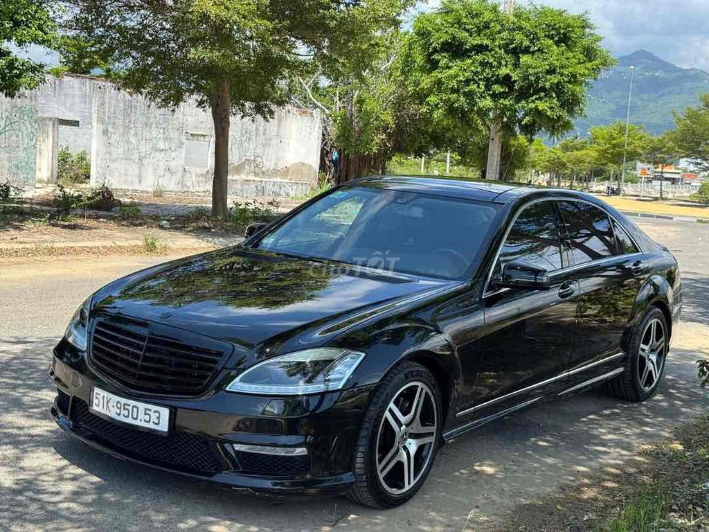 Xe merc S550. đã bão dưỡng lớn hơn 300tr tháng 9. Mua bán Ô tô tại Huyện Vạn Ninh Khánh Hòa được đăng bởi Lê nhật linh hình 1