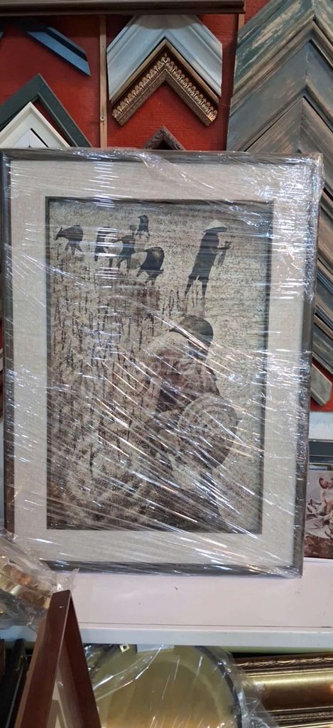 Tranh sơn mài Thành Lễ 45x65cm có khung. Mua bán Đồ sưu tầm, đồ cổ tại Quận Thanh Xuân Hà Nội được đăng bởi Mai Trang hình 1