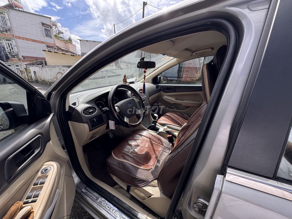 Ford Focus 2010 1.8 MT - 200000 km. Mua bán Ô tô tại Thành phố Đà Lạt Lâm Đồng được đăng bởi TQKHANH hình 5