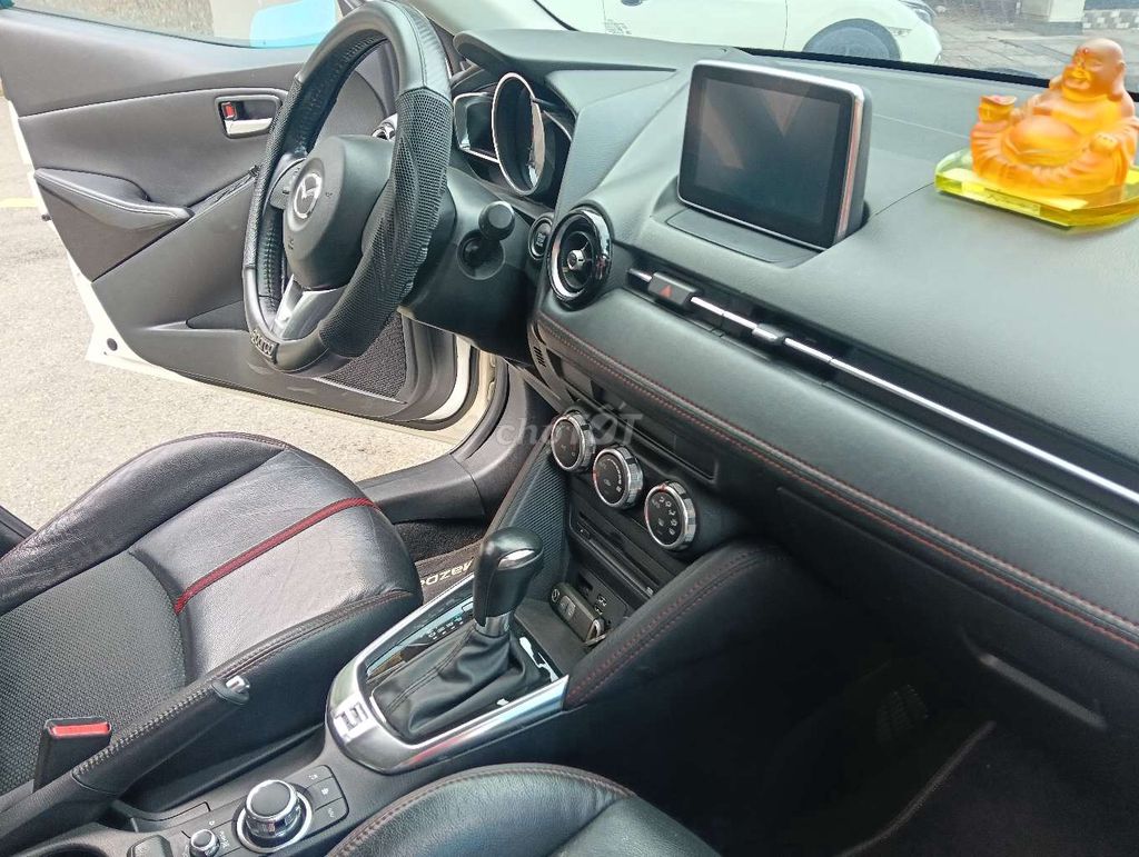 Bán Mazda2 2016 1.5 AT Hatchback Xe Đẹp Sẵn Dùng. Mua bán Ô tô tại Thành phố Biên Hòa Đồng Nai được đăng bởi Trieu Nguyen hình 18