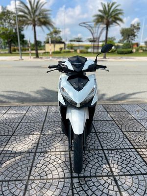 Vario 150 2018 màu trắng zin mộc, hồ sơ rút sẵn. Mua bán Xe máy tại Thị xã Tân Uyên Bình Dương được đăng bởi Xe máy cũ 360 Bình Dương