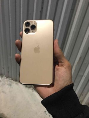 dư dùng bán iphone 11pro nguyên zin pin thay 4tr2