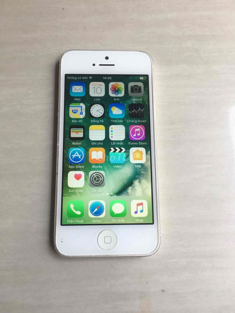 iPhone 5 quốc tế iCloud sạch không xài sim. Mua bán Điện thoại tại Quận 4 Tp Hồ Chí Minh được đăng bởi Thanh Nguyen hình 1