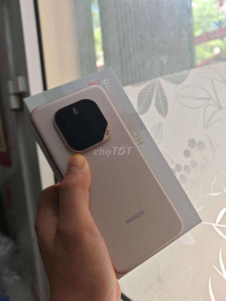 Honor GT PRO 12GB/512GB Vàng gold. Mua bán Điện thoại tại Quận Hoàng Mai Hà Nội được đăng bởi LINH QÚY MOBILE hình 1