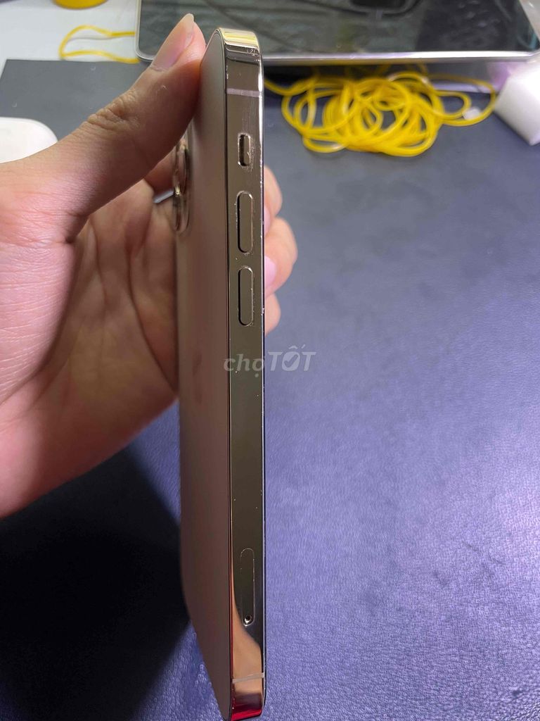 iPhone 12 Pro 128GB Vàng Đã sử dụng. Mua bán Điện thoại tại Quận Tân Bình Tp Hồ Chí Minh được đăng bởi TÍNH hình 1