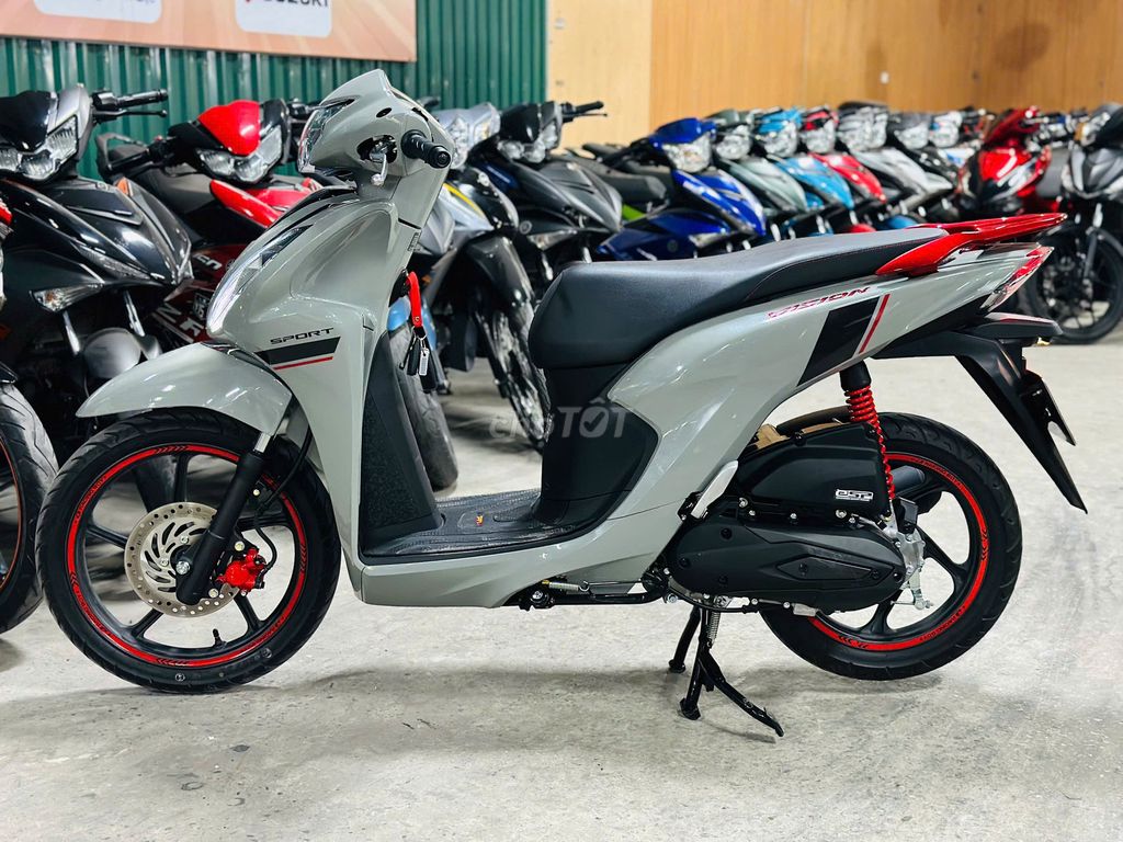 XE MÁYTHANH TÙNG_VISION 110 FI XÁM SPORT 2025 LƯỚT. Mua bán Xe máy tại Quận Nam Từ Liêm Hà Nội được đăng bởi THANH TÙNG hình 2