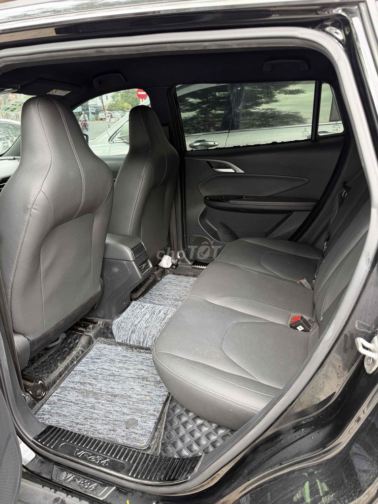 Vinfast VF e34 2022 Đen. Mua bán Ô tô tại Quận Hải Châu Đà Nẵng được đăng bởi Thanh Tran hình 5