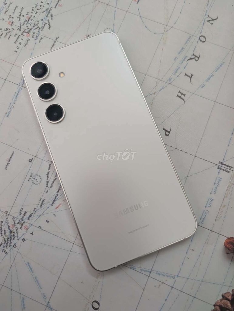 Samsung S24 Plus Trắng 256Gb Zin Keng Full Rẹ. Mua bán Điện thoại tại Quận Hải Châu Đà Nẵng được đăng bởi Minh Huỳnh hình 1