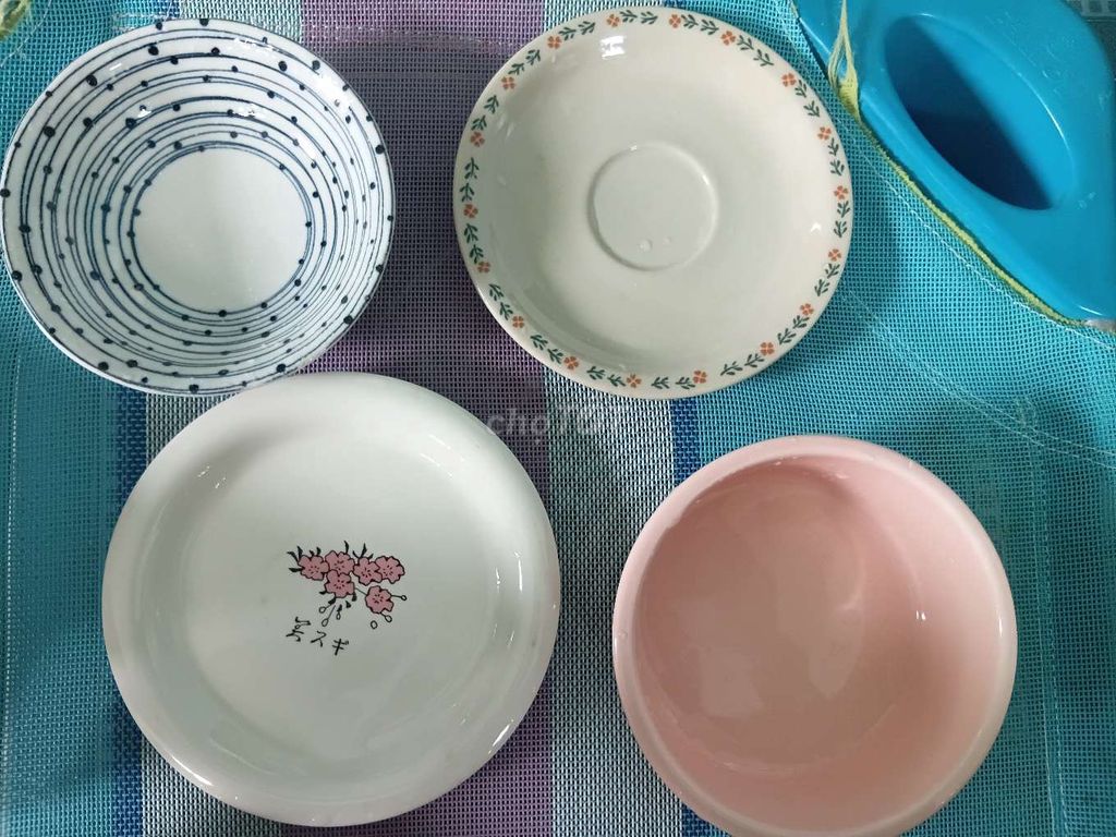 Chén đĩa gốm sứ nhiều màu. Mua bán Dụng cụ nhà bếp tại Quận Gò Vấp Tp Hồ Chí Minh được đăng bởi hàng cũ  hàng lỗi  hàng thiếu hàng sức mẻ giá rẻ giá sỉ hình 1