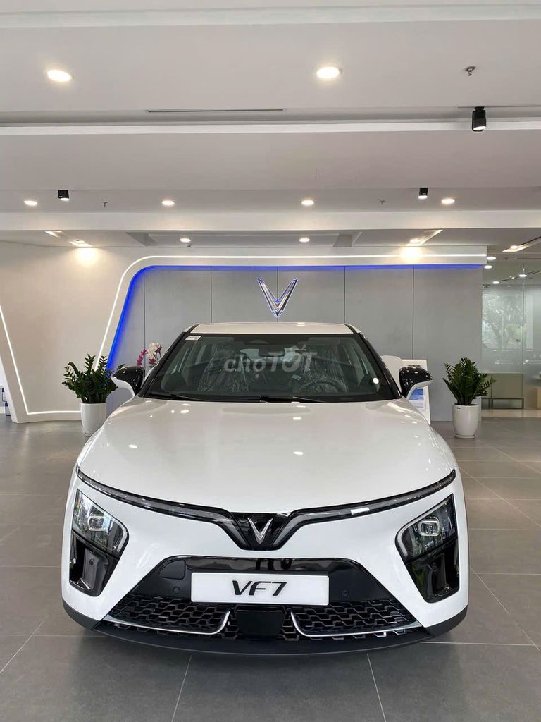 VF7 LÁI ĐẲNG CẤP+BANK 90%+LÃI 3 NĂM 4.8%+BAO HS. Mua bán Ô tô tại Quận 4 Tp Hồ Chí Minh được đăng bởi Kỳ hình 4