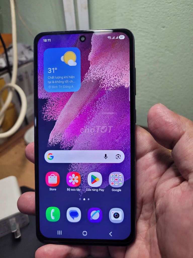 Samsung Galaxy S21 FE bán hoặc GL IOS. Mua bán Điện thoại tại Quận Bình Tân Tp Hồ Chí Minh được đăng bởi Hùng Nguyễn  hình 1