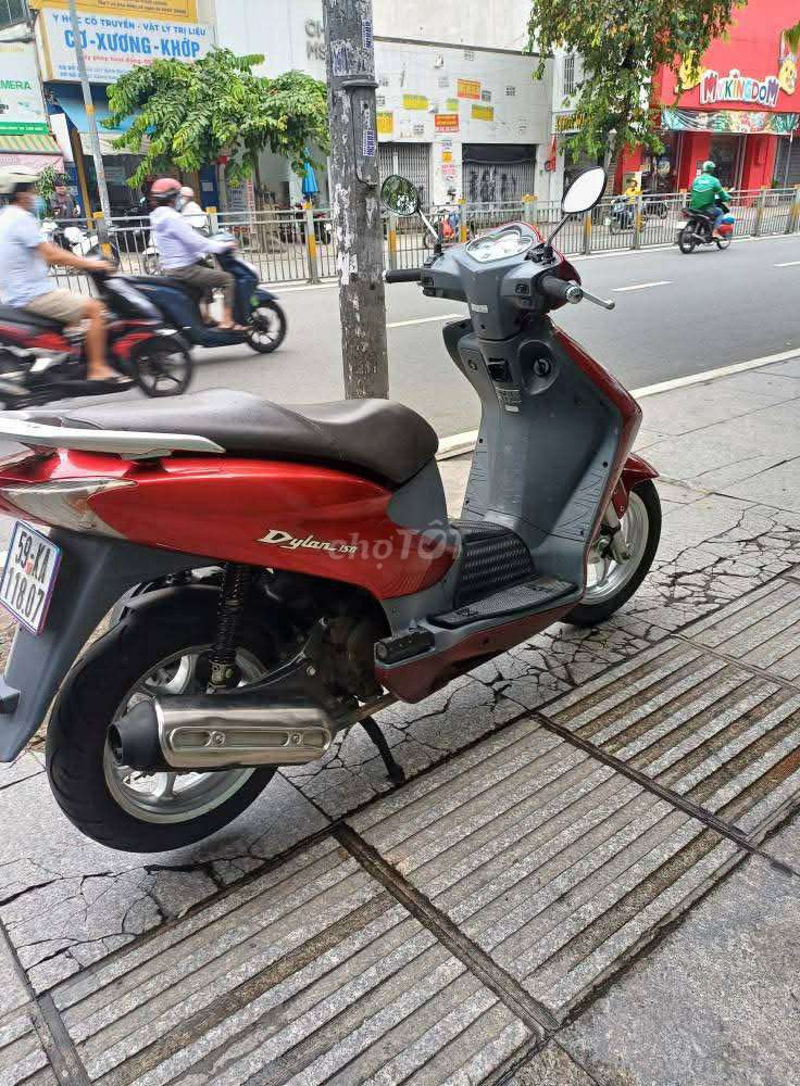 DYLAN 150C 2005 BSTP MÁY NGON CHÍNH CHỦ. Mua bán Xe máy tại Quận Tân Phú Tp Hồ Chí Minh được đăng bởi nguyen thi diem my hình 7