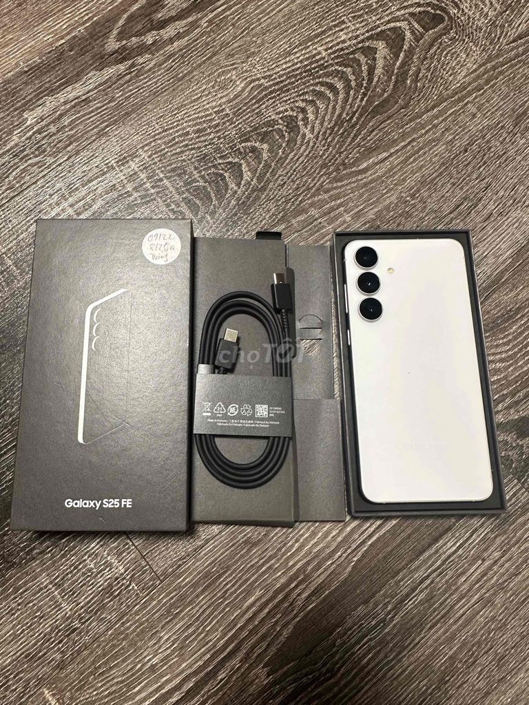 Samsung Galaxy S25 FE 256GB Trắng. Mua bán Điện thoại tại Huyện Thanh Trì Hà Nội được đăng bởi Lê Nguyễn Bảo Trâm hình 1
