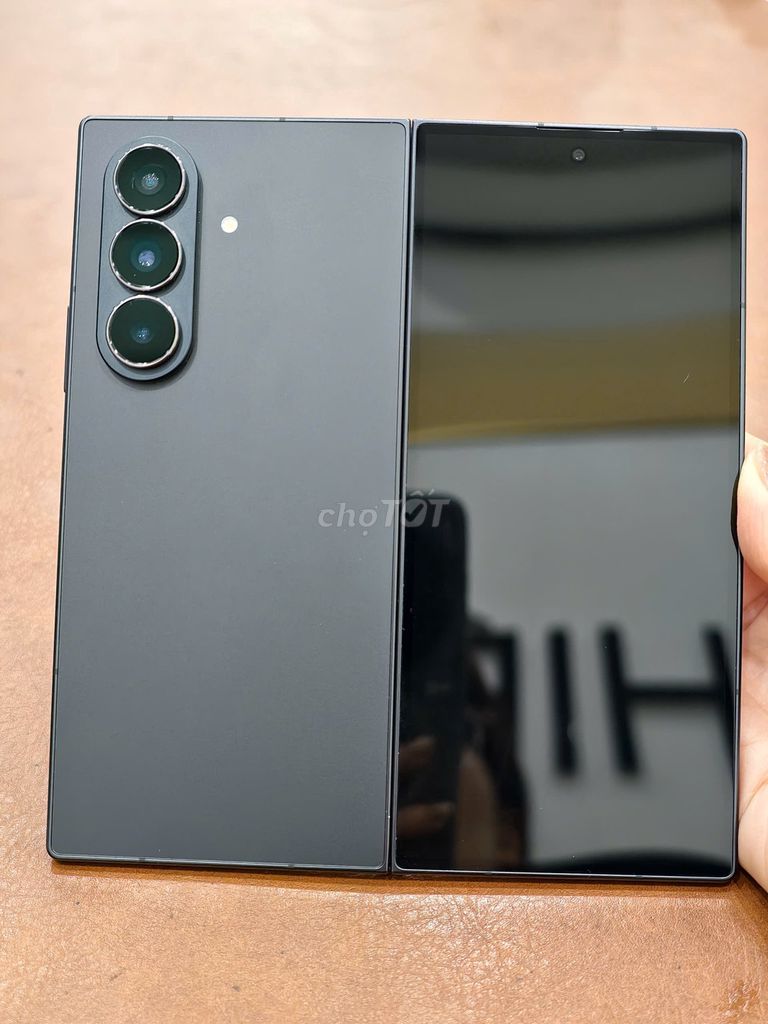 Samsung Galaxy Z Fold 7 bản QT Hàn 512gb Đen 99%. Mua bán Điện thoại tại Quận Đống Đa Hà Nội được đăng bởi Hn Store hình 1