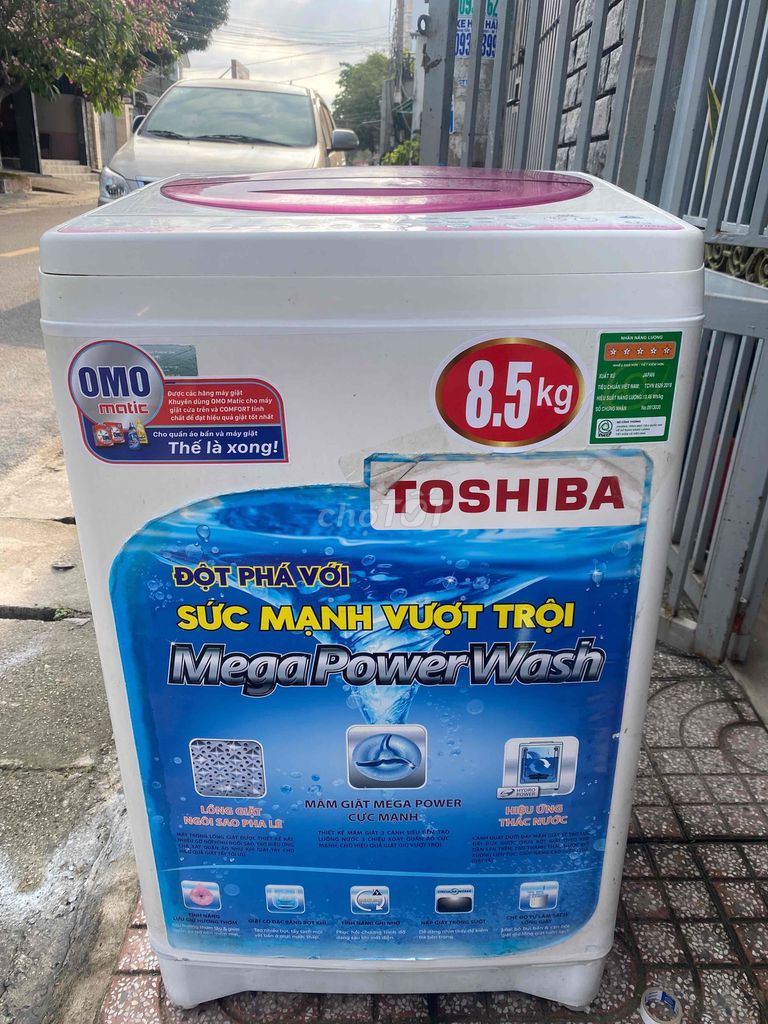 Máy giặt Toshiba 8,5 kg nguyên zin đẹp, vắt êm