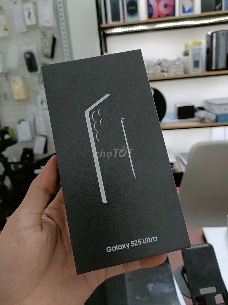 Samsung S25 Ultra 256GB Titan Gray Mới. Mua bán Điện thoại tại Quận Thanh Khê Đà Nẵng được đăng bởi TT PHONE hình 1