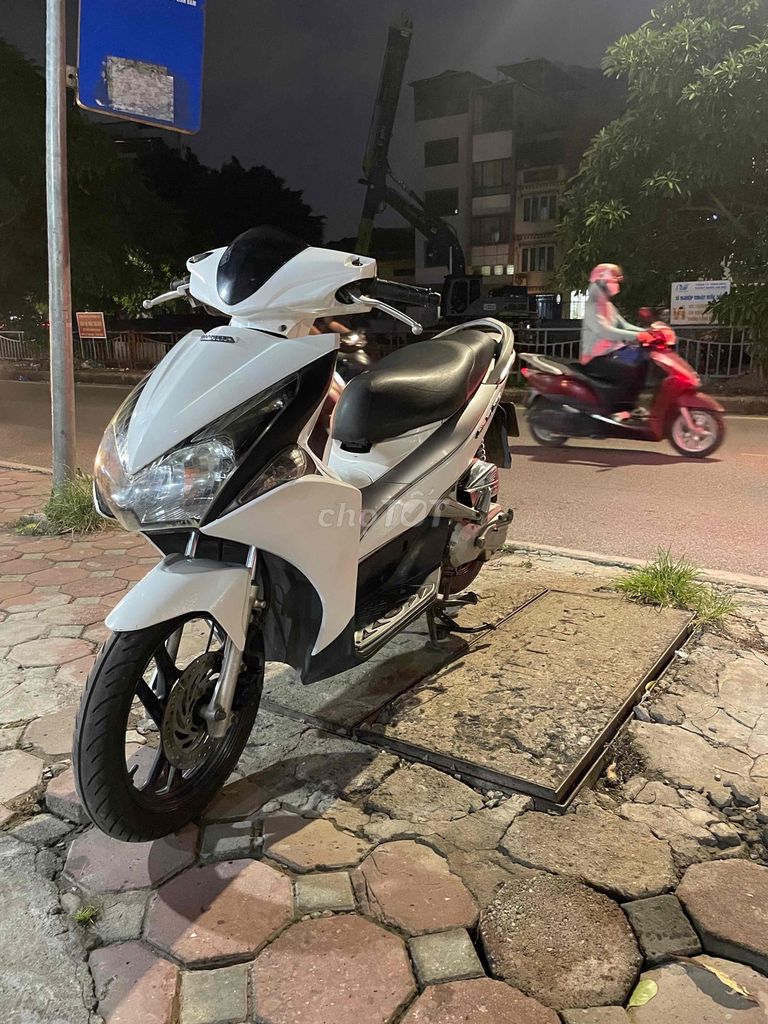 Honda Air Blade FI 2011 Белый