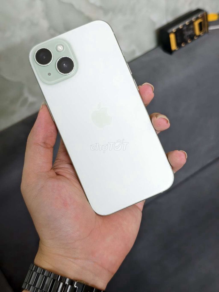 Apple iPhone 15 128GB Trắng 2 SIM. Mua bán Điện thoại tại Huyện Đông Anh Hà Nội được đăng bởi Đại Húp hình 1