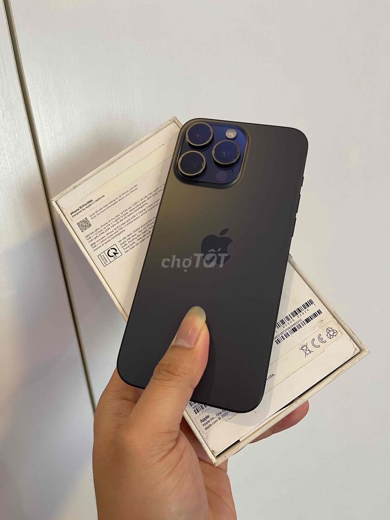 iPhone 15 Pro Max 256G Quốc Tế Zin Full Pin 93%. Mua bán Điện thoại tại Quận 3 Tp Hồ Chí Minh được đăng bởi Minh hình 1