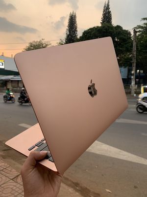 MacBook Air 13" 2020 Core i3 256GB , THANH LÝ. Mua bán Laptop tại Thành phố Buôn Ma Thuột Đắk Lắk được đăng bởi DỊCH VỤ CẦM ĐỒ PHÚT 89 
