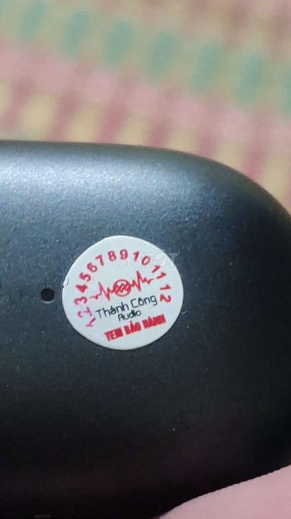 Tai nghe JBL không dây Đen. Mua bán Tivi, Âm thanh tại Huyện Châu Đức Bà Rịa - Vũng Tàu được đăng bởi Gia Hưng hình 1