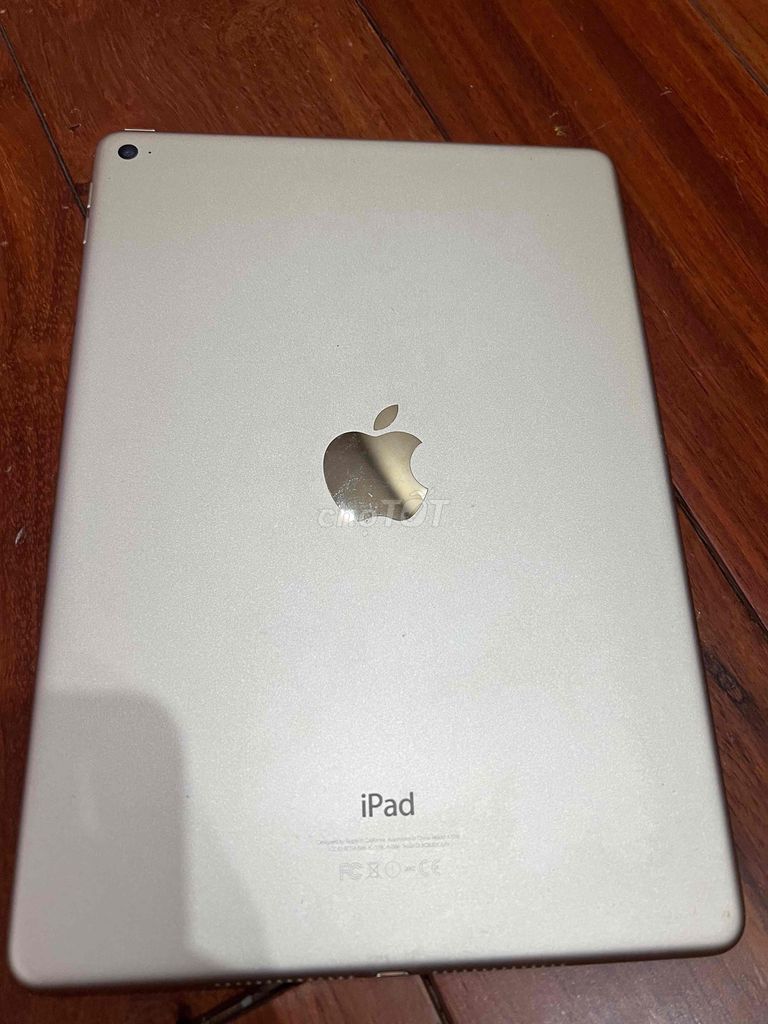 Apple iPad Air 2 Wifi 16GB Vàng Cát. Mua bán Máy tính bảng tại Quận Hải Châu Đà Nẵng được đăng bởi Trần Thắng hình 1