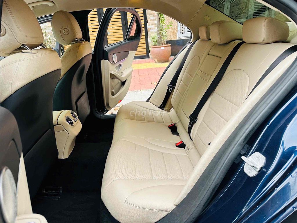 Mercedes C200 đồ chơi hơn 100tr. Mua bán Ô tô tại Thành phố Biên Hòa Đồng Nai được đăng bởi Bi Auto hình 7