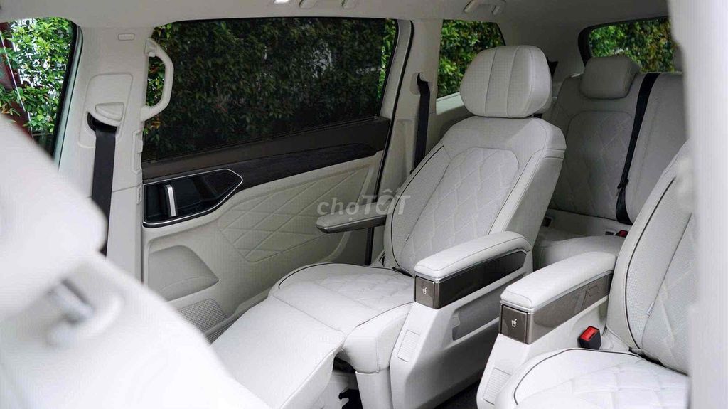 Volkswagen Viloran 2025 ✅ Màu Trắng Giao Ngay. Mua bán Ô tô tại Quận 5 Tp Hồ Chí Minh được đăng bởi VOLKSWAGEN GOLDEN  hình 8